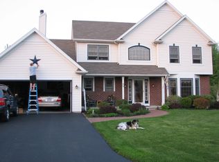 91 Talamora Trl, Brockport, NY 14420