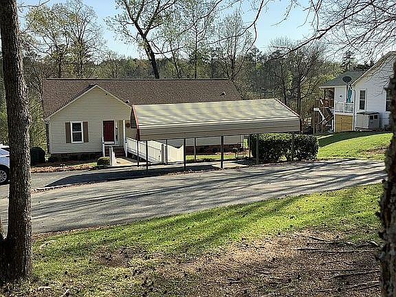 2nd image of 1053 Ridgewood Dr