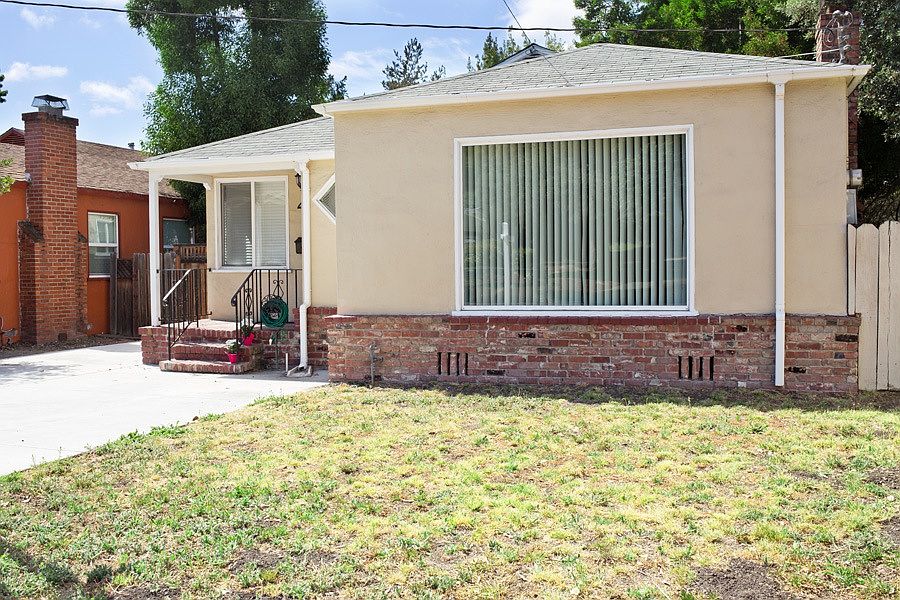1st image of 4073 Edwards Ave