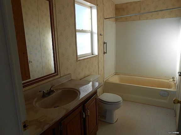 4th image of 2160 E Antelope St