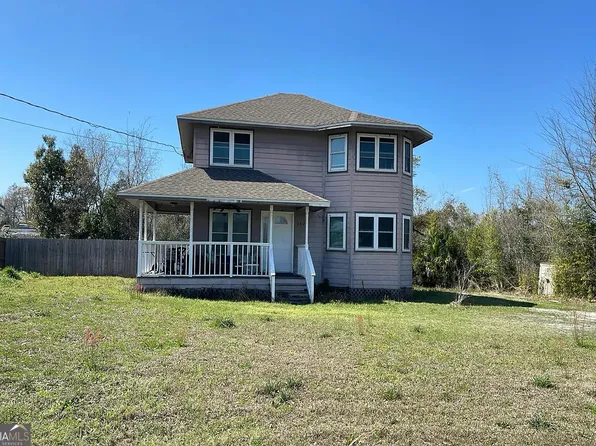 2428 Canal St, Lynn Haven, FL 32444