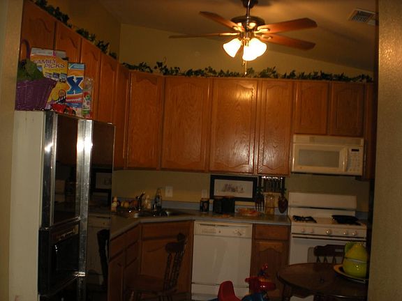2nd image of 3421 W Sierra Vista Dr