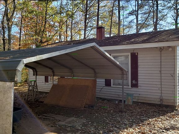 2nd image of 290 Eagle Crest Trl