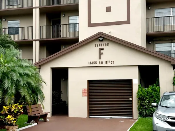 13455 SW 16th Ct APT 304F, Pembroke Pines, FL 33028