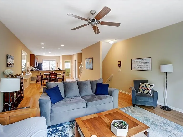 4302 Straight Arrow Rd — Photo 10
