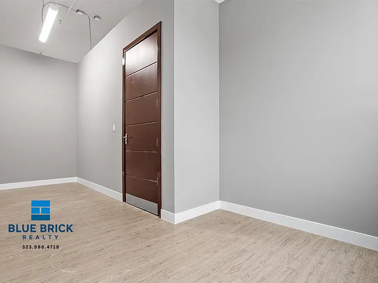 3751 S Hill St #209 — Photo 4