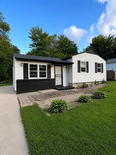 905 Pawnee Ave Photo 1