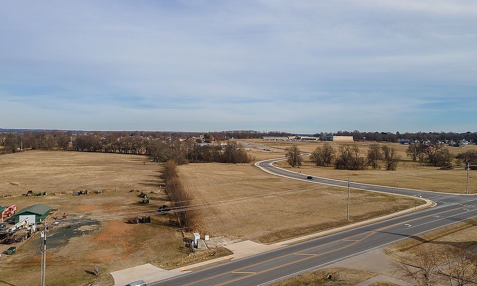 1st image of Viney Grove Rd