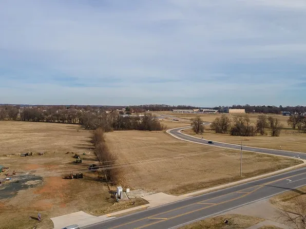 Viney Grove Rd, Prairie Grove, AR 72753