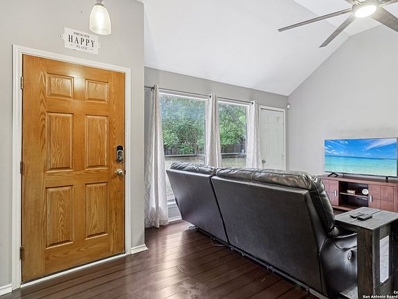 3rd image of 1311 Larkshall Ct