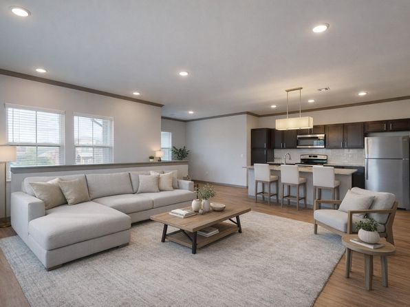 2800 NW 192nd St #24203