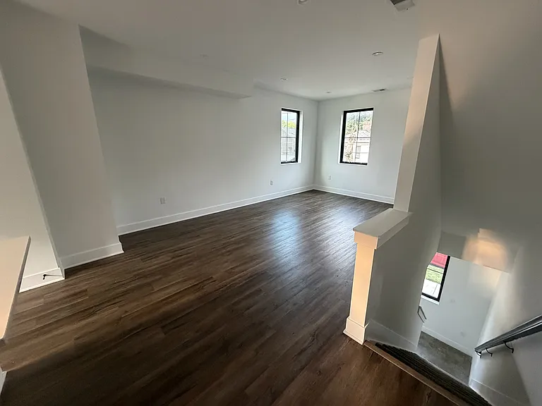 351 Loeffler Ave #351 — Photo 7