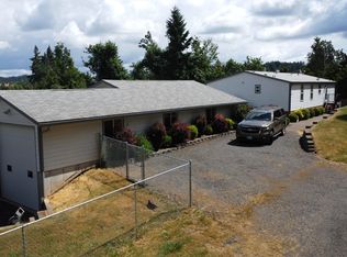 360 7th St, Scotts Mills, OR