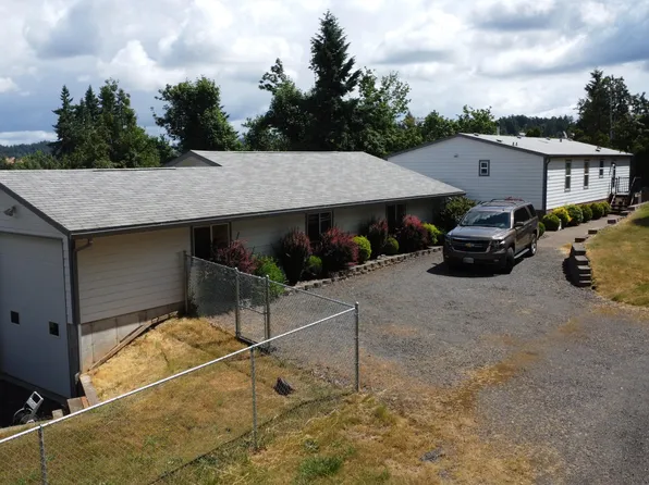 360 7th St, Scotts Mills, OR 97375