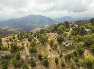 25 Pine Cone Curv #D, Running Springs, CA 92382