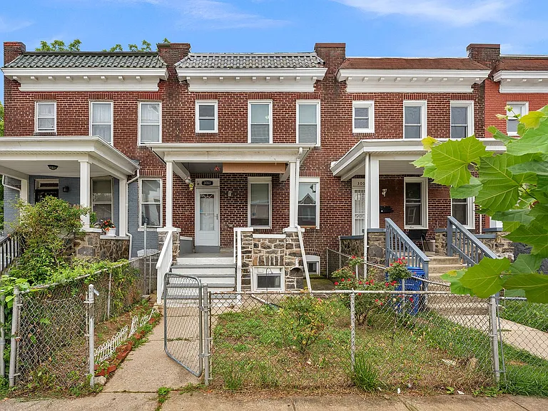 3003 W Garrison Ave — Photo 20