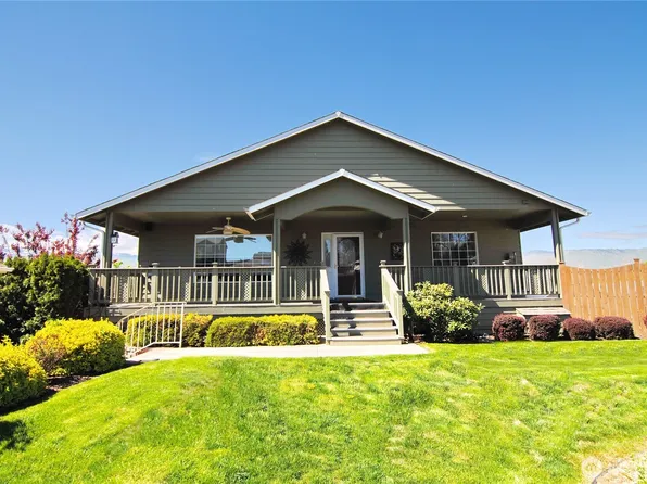 939 N Baker Street #11-13, East Wenatchee, WA 98802