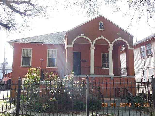 1st image of 3518 Louisiana Ave Pkwy