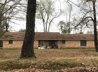 1451 Holly St S, Waskom, TX 75692