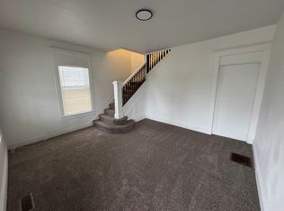 402 E Utica St, Sellersburg, IN 47172