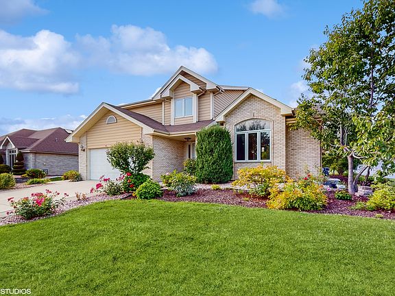 4th image of 7824 Glenfield Ave