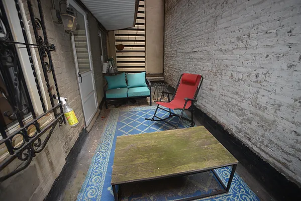 Rented by Voro, LLC | media 17