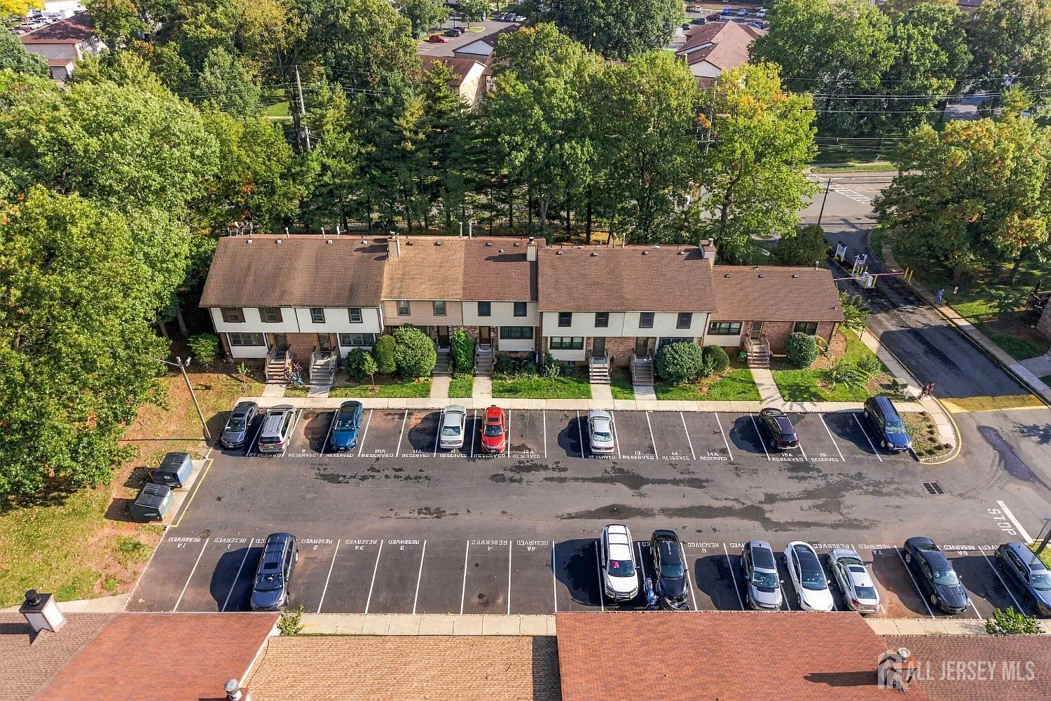2 bed, 2.5 bath, 1540 sqft, $2,900 — Photo 3