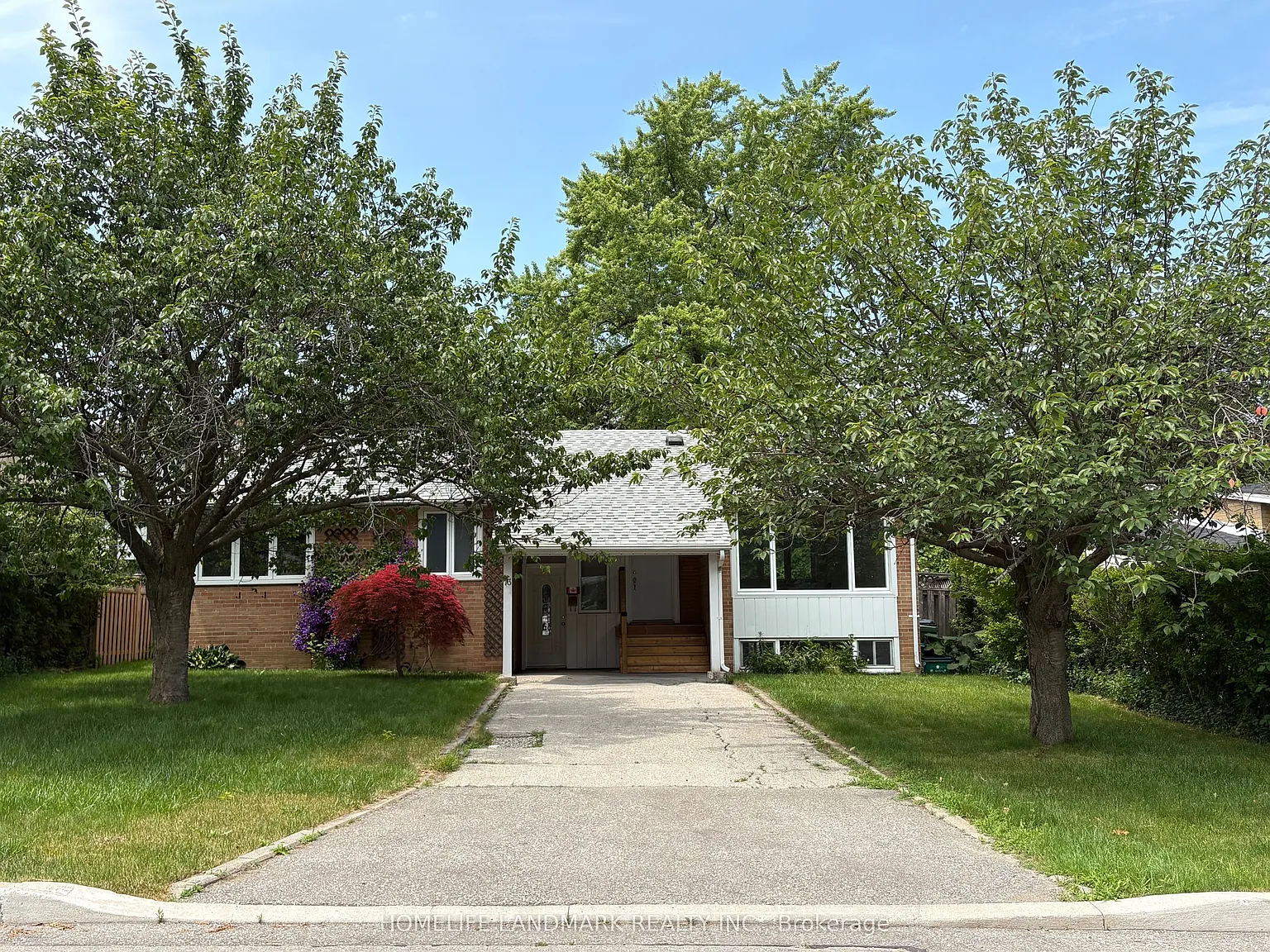 6 bed, $5,500 — Photo 1