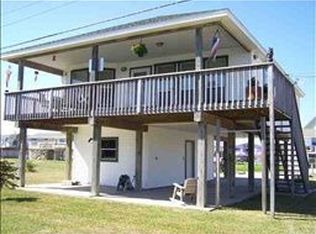 16627 Jean Lafitte Rd, Jamaica Beach, TX 77554