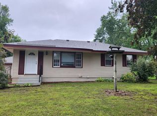 700 105th Ln NE, Blaine, MN 55434