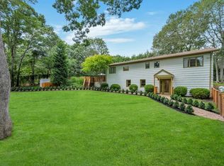 37 Cooper Ln, Southampton, NY 11968