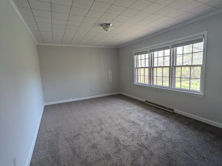 bdrm 1/office