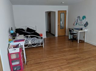 1615 N Franklin Pl APT 3, Milwaukee, WI 53202
