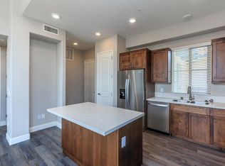1161 E Shepherd Ave #17340994, Fresno, CA 93720