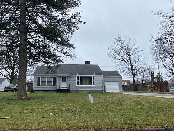 5th image of 172 Clardelle Ave