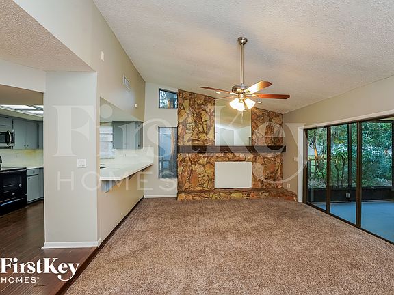 2nd image of 1024 Redbud Cir