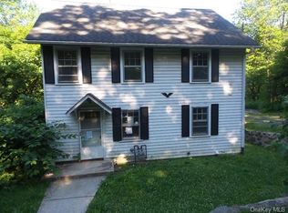 29 N Pascack Rd, Nanuet, NY 10954