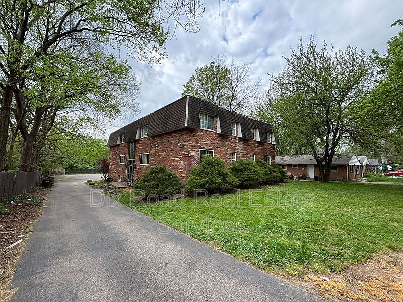 1st image of 6943 Gracely Dr #3B