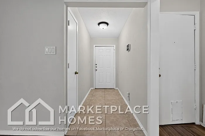 1707 Provident Ln — Photo 4