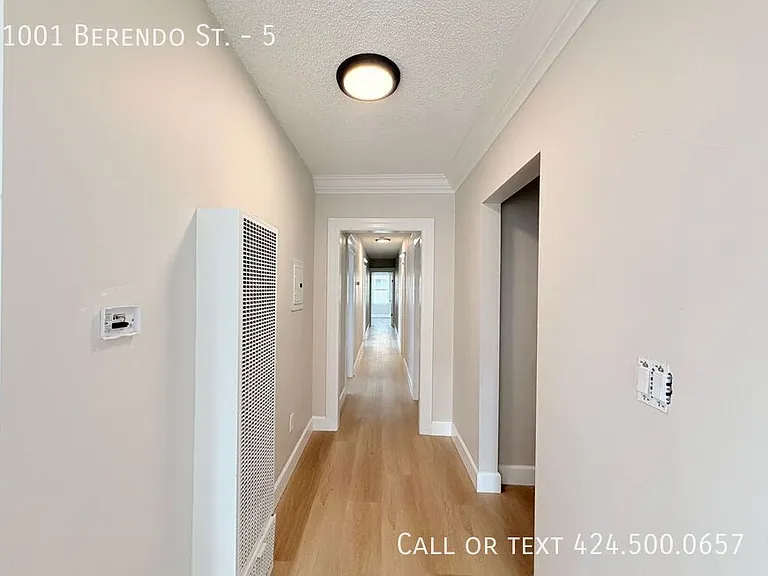 1001 N Berendo St #5 — Photo 5