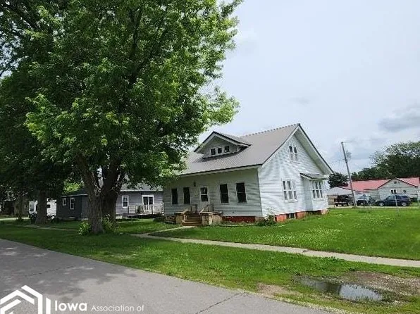 434 Way Ave, Woden, IA 50484