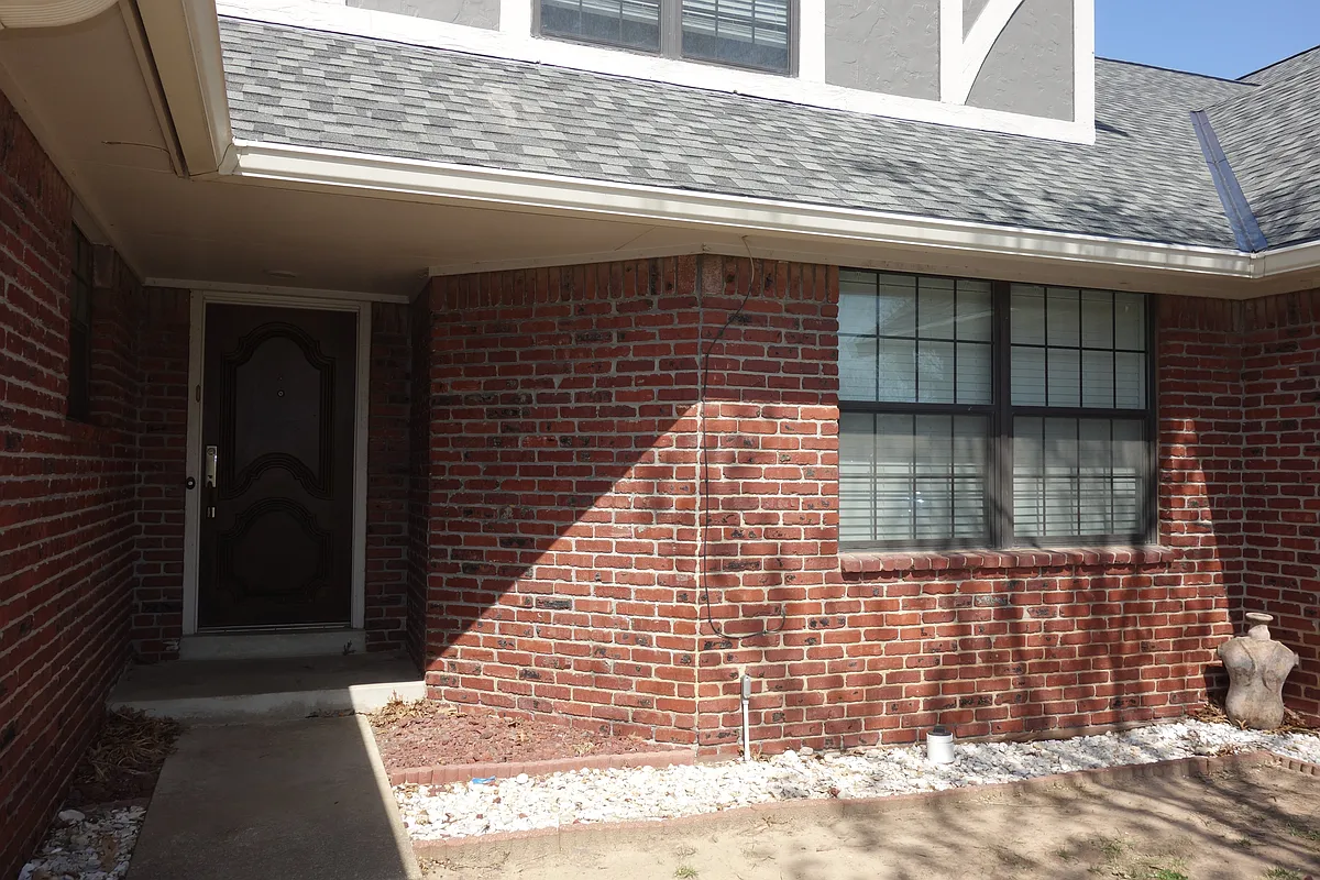 Covered Front Entry - 7108 S Indianapolis Ave