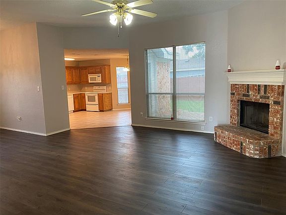 4th image of 7933 Mourning Dove Dr