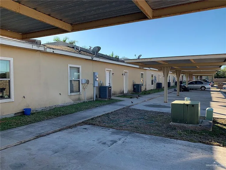 3127 Regal Dr #A — Photo 13