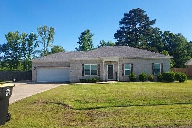 1st image of 50 Ledrick Cir
