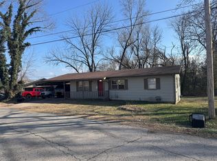 907 Lathrop Avenue, Ava, MO 65608