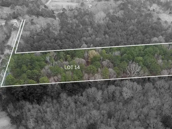 14 Berry Rd, Barnesville, GA 30204