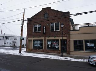 5 Liftbridge Ln E, Fairport, NY 14450