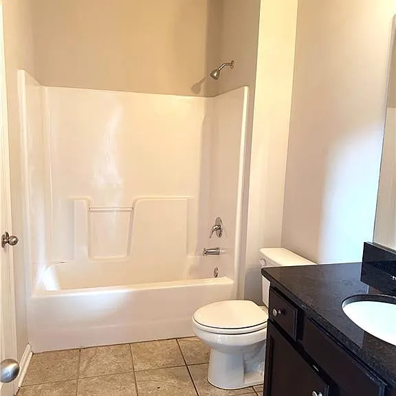 237 Franklin St — Photo 12