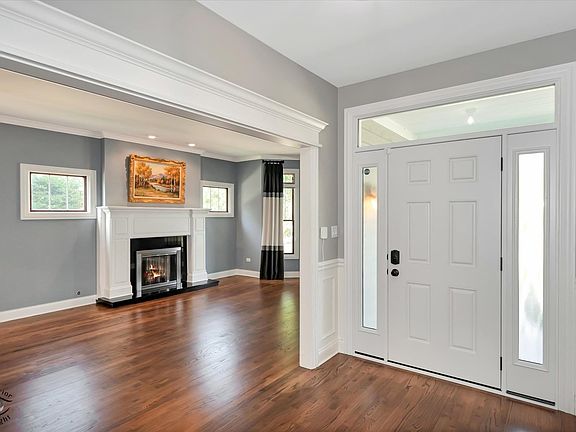 3rd image of 20687 Settlers Ln